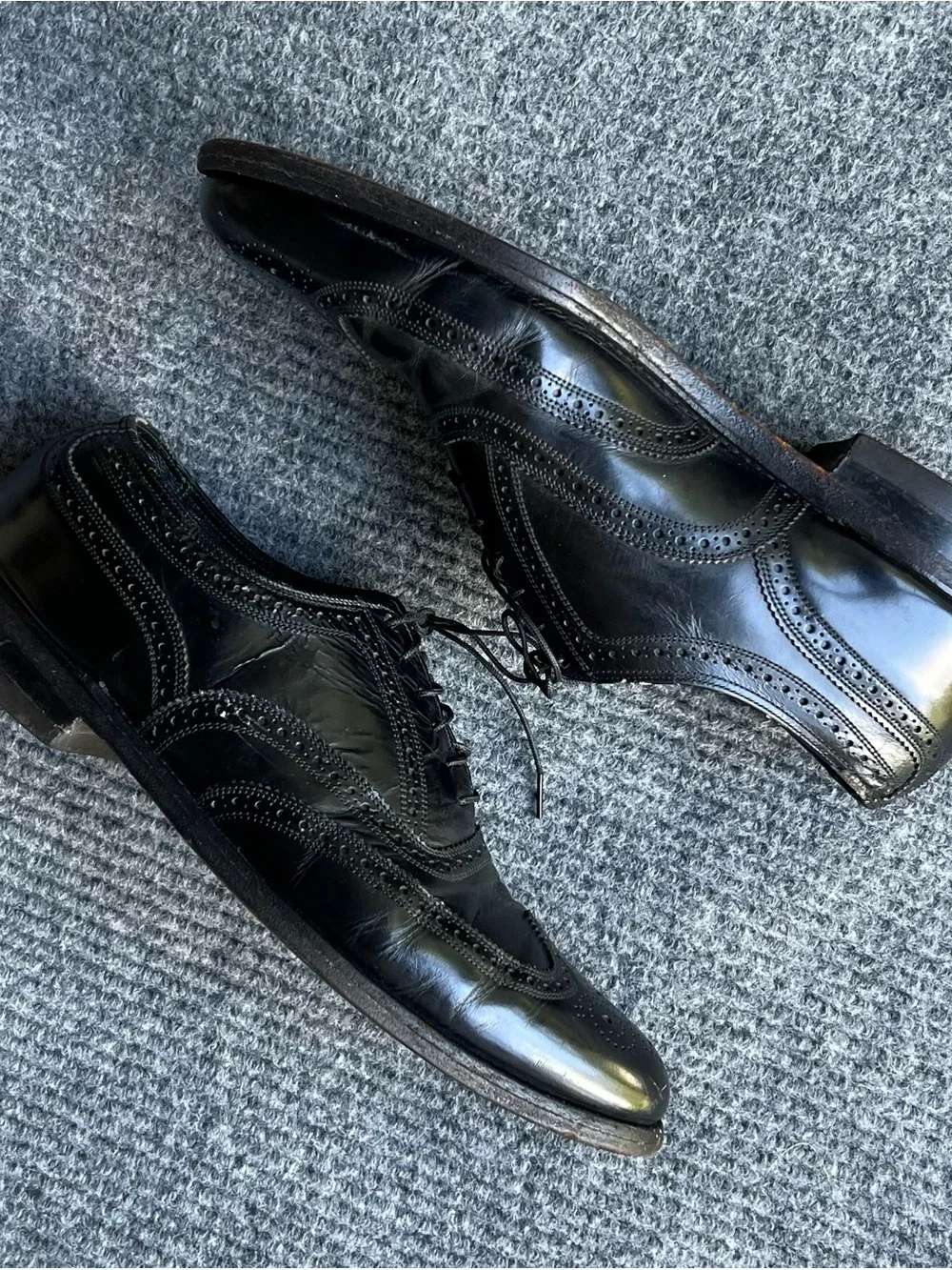 Vintage 70s Florsheim Imperial Wingtip Shoes